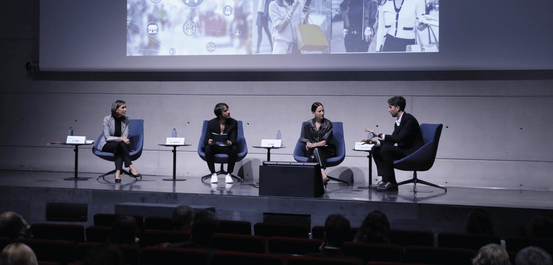 ponencia en esade